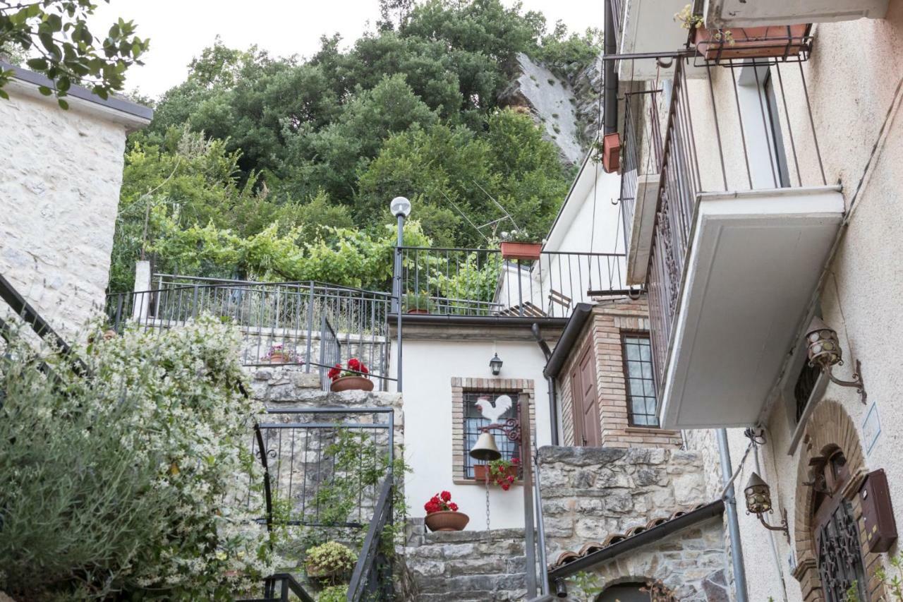 La Casa In Pietra Leilighet Villa Santa Maria  Eksteriør bilde