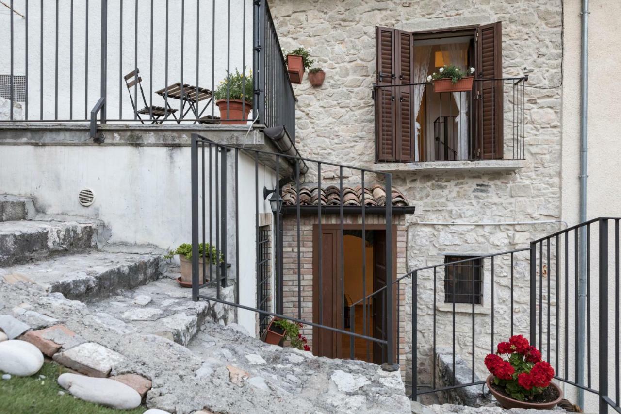 La Casa In Pietra Leilighet Villa Santa Maria  Eksteriør bilde