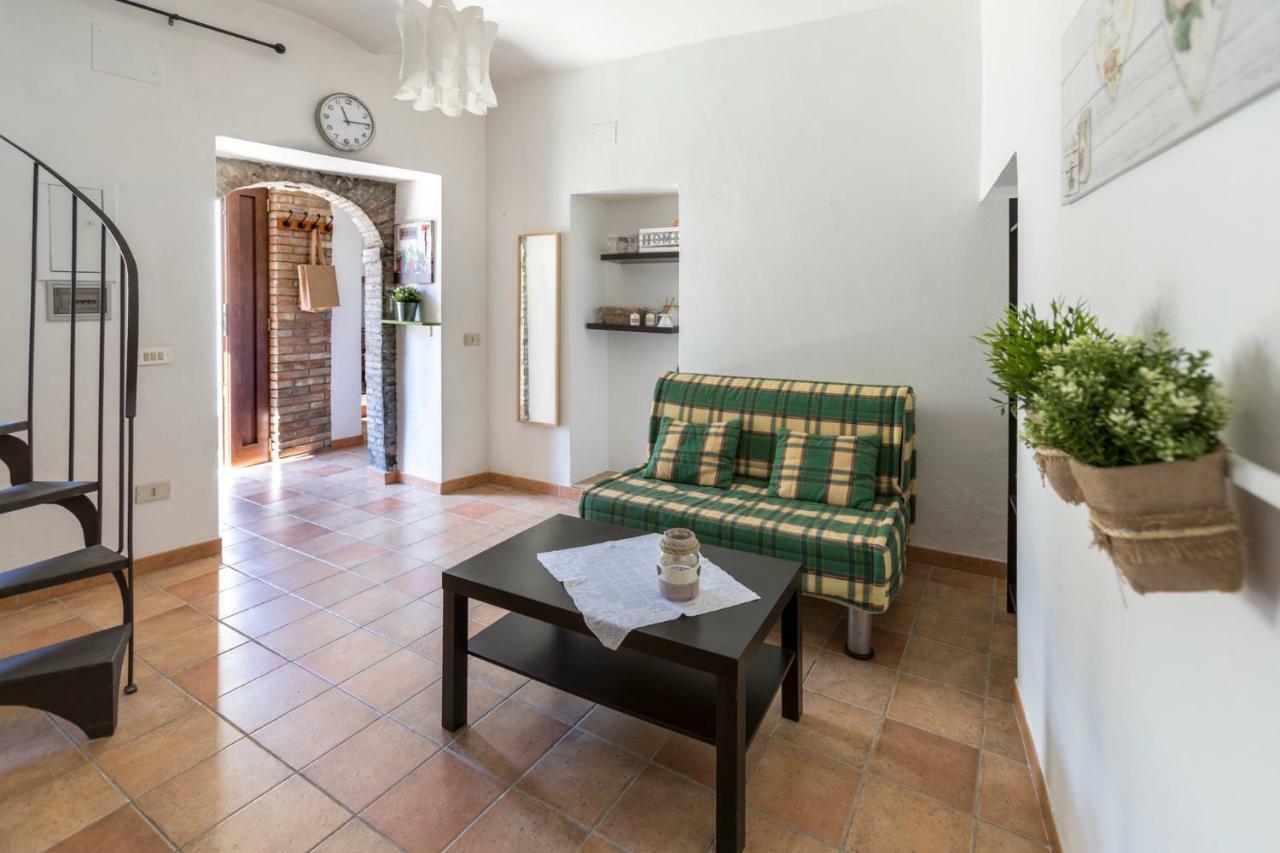 La Casa In Pietra Leilighet Villa Santa Maria  Eksteriør bilde