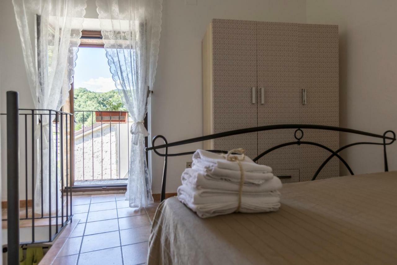 La Casa In Pietra Leilighet Villa Santa Maria  Eksteriør bilde